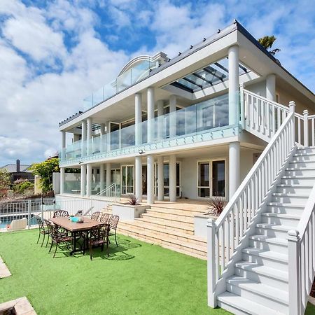 Вілла Orakei Grandeur Mansion With Sea Views & Pool Окленд Екстер'єр фото